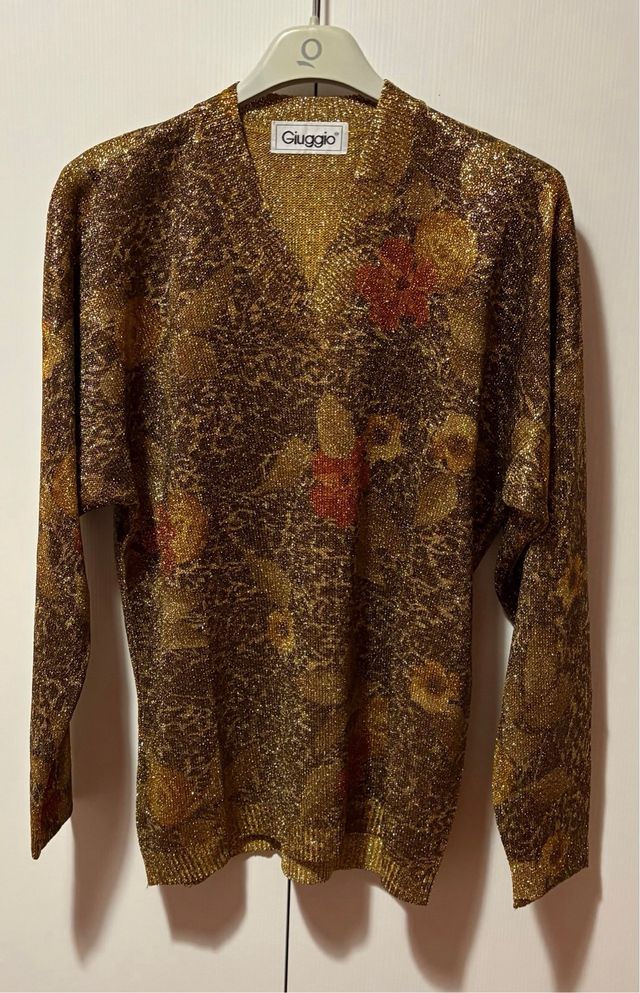 Elegante maglia Giuggio dorata floreale L