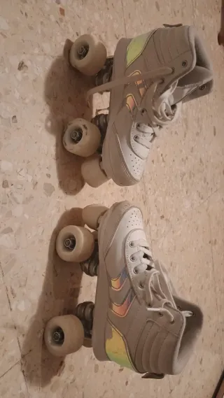 Patines blancos talle 35