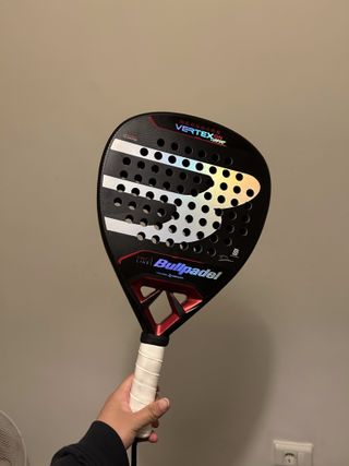 Bullpadel Vertex 04 - Pala de pádel