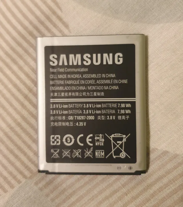 Carregador de Bateria Samsung + 2 Baterias EB-L1G6LLU