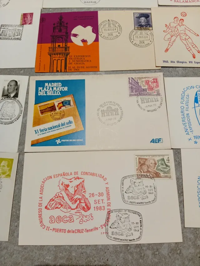 Lotto di 20 buste e cartoline filateliche