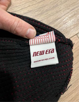 Gorro New York Yankees Lana Negro y Rojo