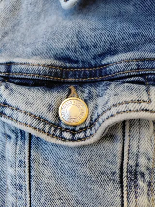 Giacca denim Guess taglia S in perfette condizioni