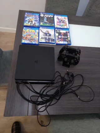 Ps4 Slim 1TB Negra + 5 Juegos+ 2 mandos
