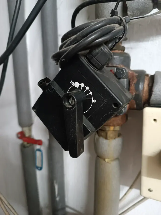 Caldera Gasoil Roca NGO 50