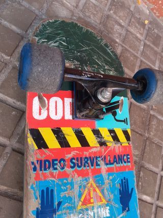 Monopatín Vintage Video Surveillance