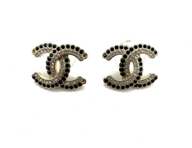 Pendientes Chanel Doble C Negro Dorado
