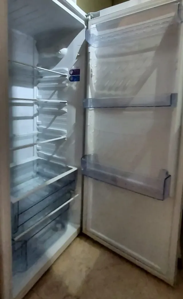 Frigorífico Beko blanco 150 cm sin congelador