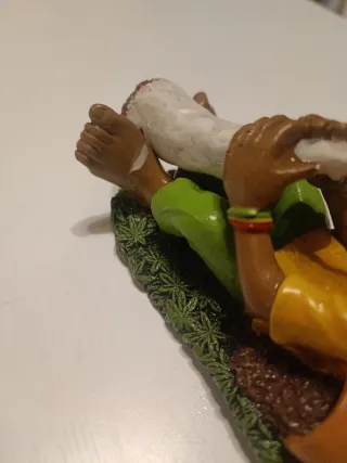 Figura Rastafari Fumando