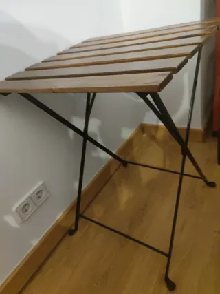 Mesa plegable madera y metal 55x54