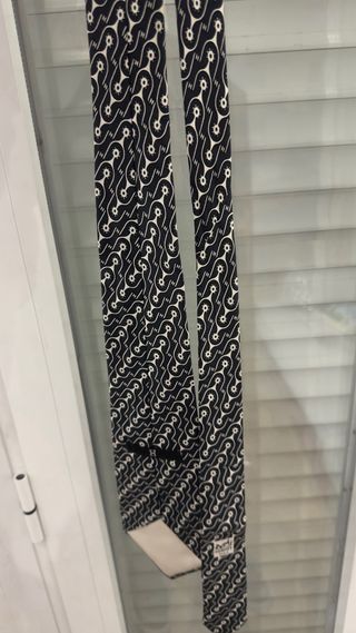 Corbata Hermès París Diseño Cadena