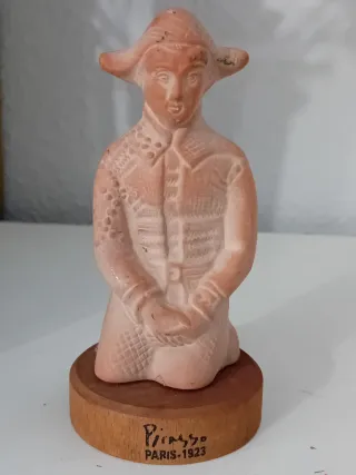 Figura cerámica Picasso Paris 1923