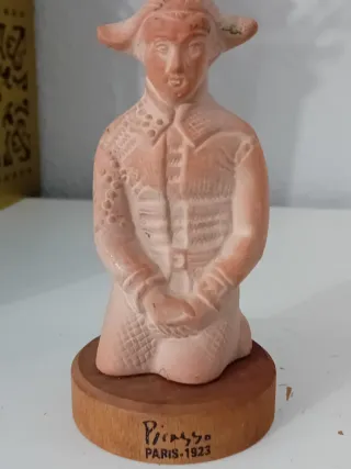 Figura cerámica Picasso Paris 1923