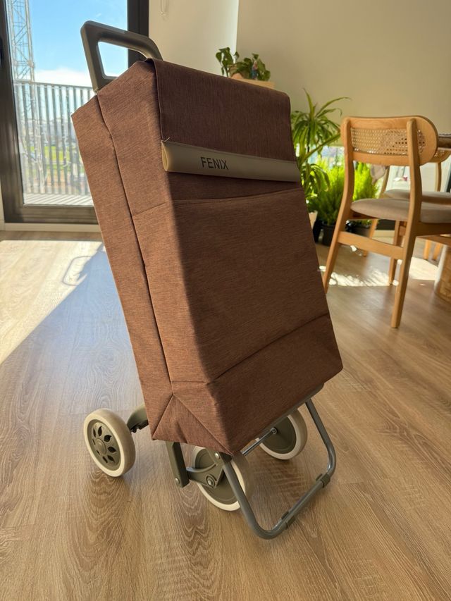 Carro de compras Fenix amplio
