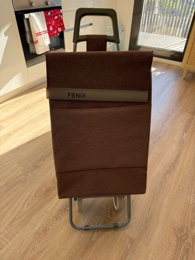 Carro de compras Fenix amplio