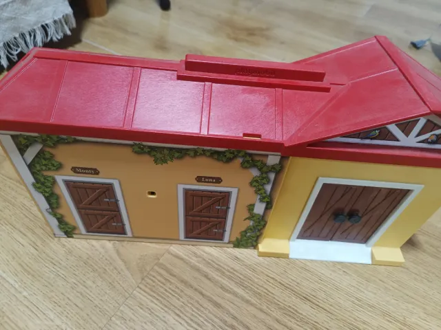 Playmobil Maletín Country Caballos