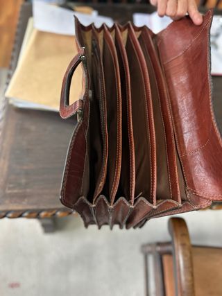 Maletín de cuero vintage marrón