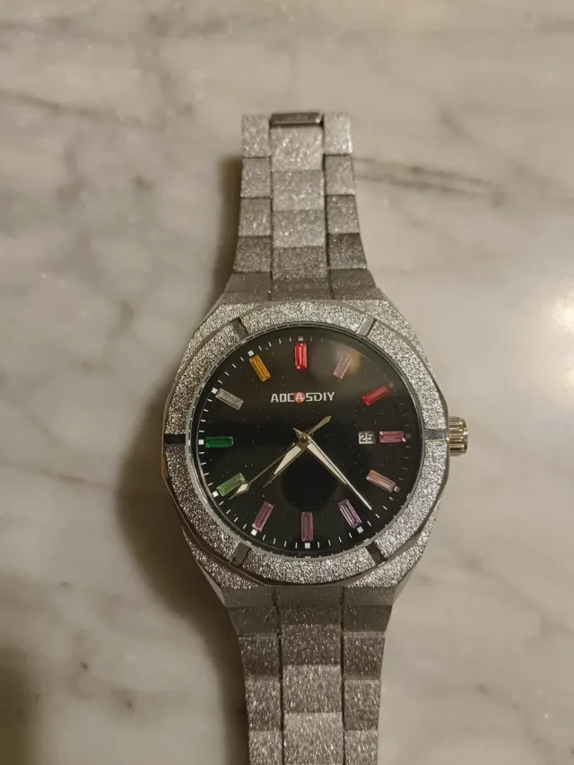 Reloj Aocasdiy Negro y Plateado nuevo