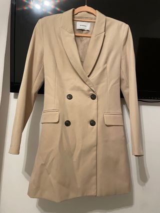 Blazer Vestido Stradivarius Talla S Beige