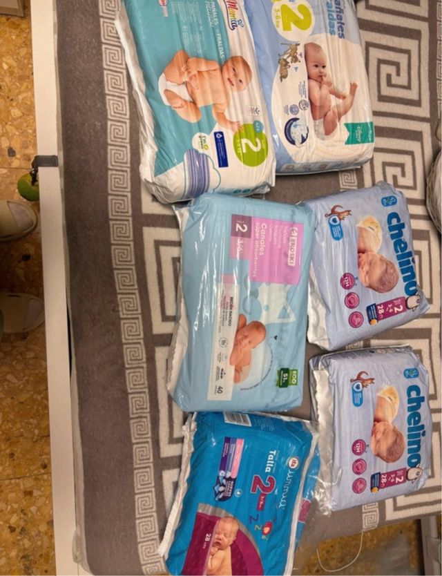 Lote Pañales Varias Marcas