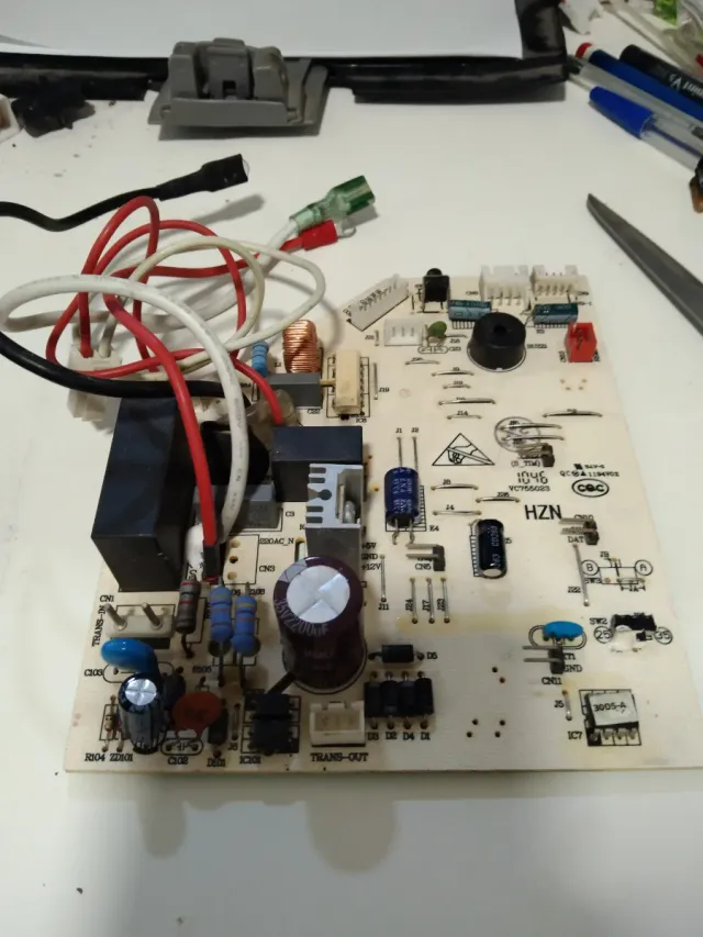 Placa Electrónica Haier 0011800131A