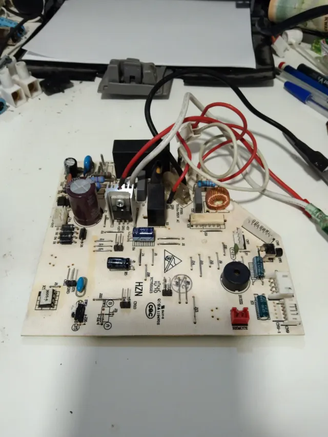 Placa Electrónica Haier 0011800131A