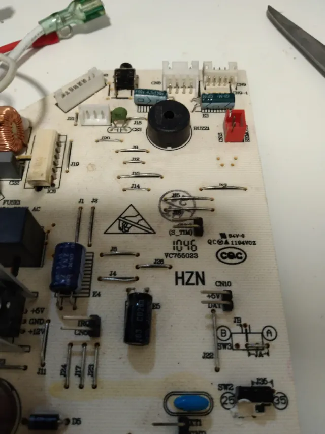 Placa Electrónica Haier 0011800131A