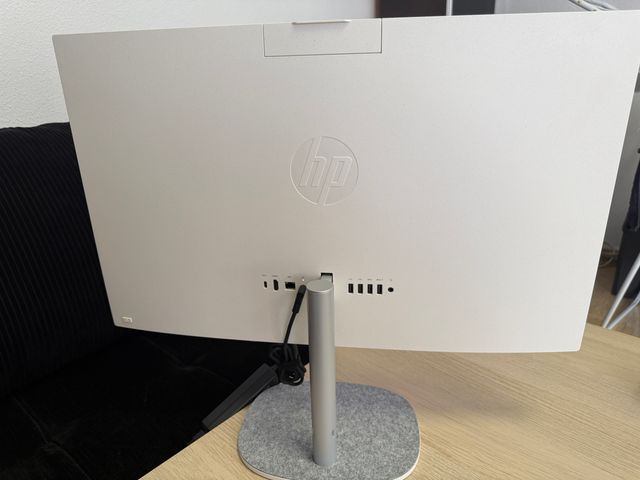 All in One HP 27" Ultra 7-255U , 32GB, 1TB, NUEVO!