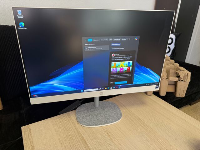 All in One HP 27" Ultra 7-255U , 32GB, 1TB, NUEVO!