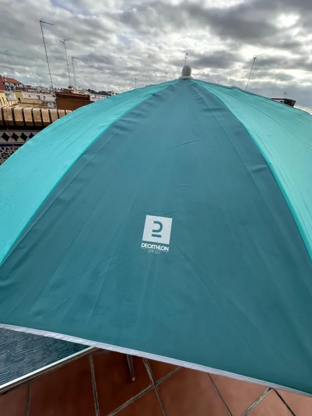 Sombrilla Quechua Azul