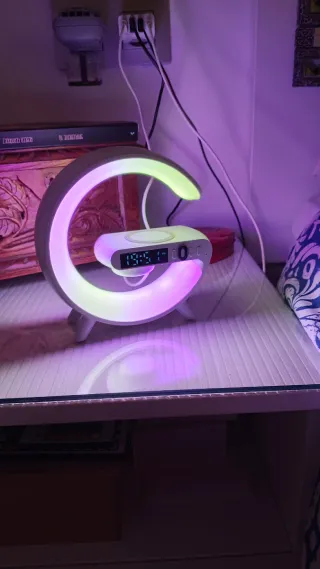 Despertador LED Carga Inalámbrica Bluetooth Radio