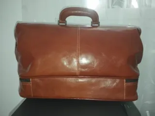 Bolso Para Médico En Piel Verdadera Color Marrón