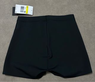 Shorts negros Nike Form talla S