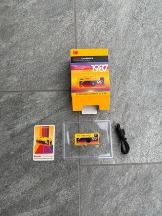 Kodak Charmera 1987 Keychain Camera type 01 yellow