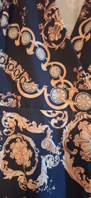 Vestito lungo nero e oro