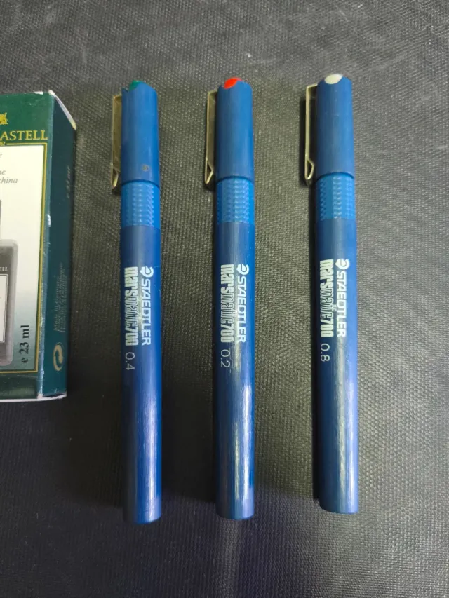 Lote 3 Plumas Staedtler Marsmatic 700