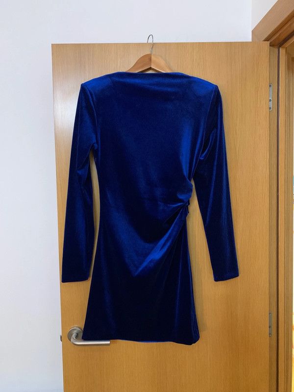 Vestido Zara Terciopelo Azul Klein Manga Larga
