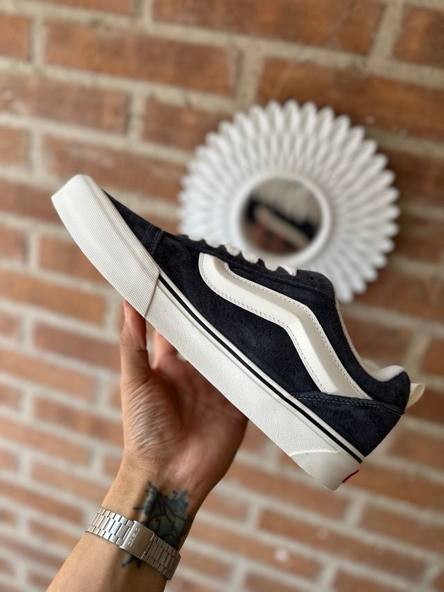 Zapatillas Vans Azul Marino y Blanco