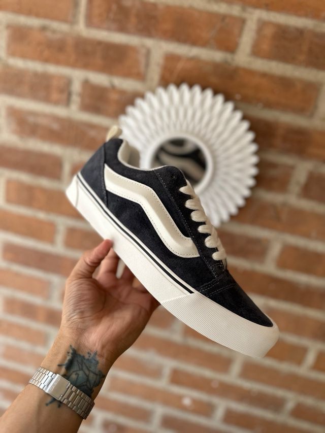 Zapatillas Vans Azul Marino y Blanco