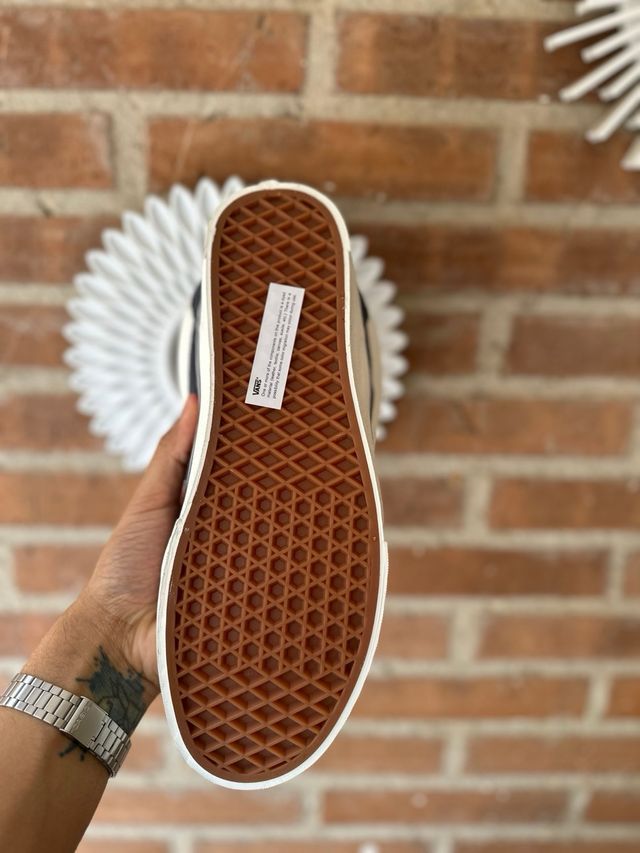 Zapatillas Vans Azul Marino y Blanco