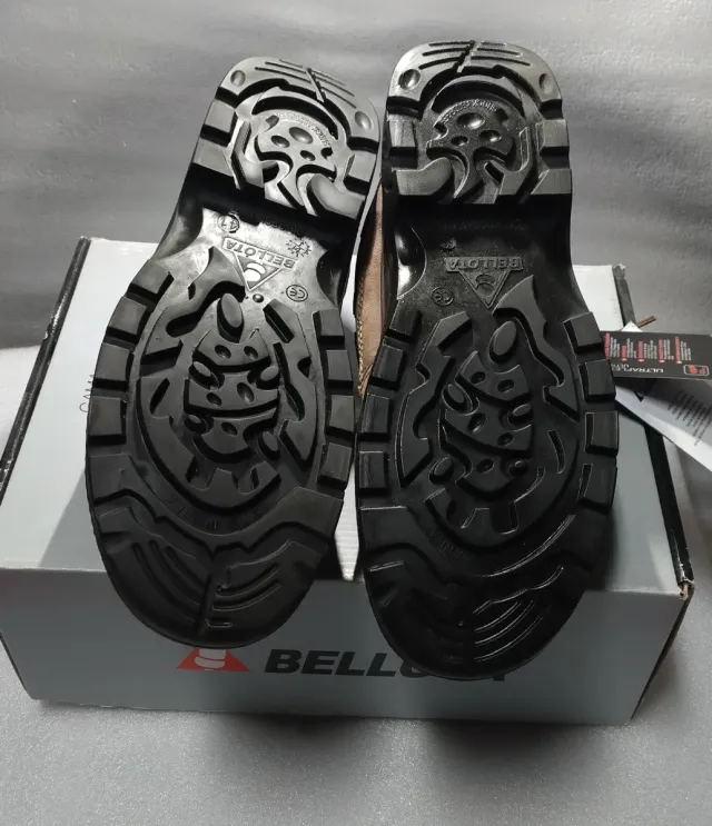 Zapato de seguridad Bellota