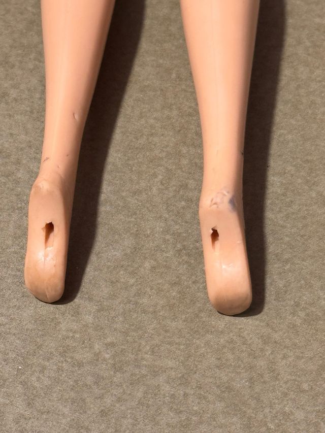 Barbie Laura made in Malasia.