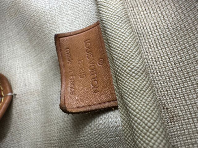 Bolso Louis Vuitton Marrón y Dorado