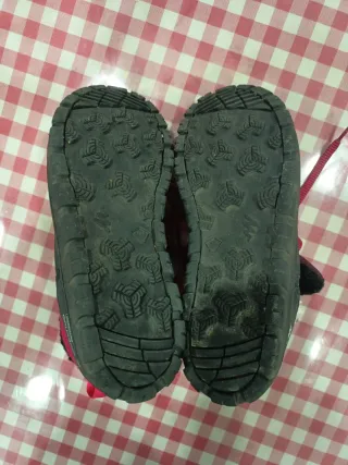 Botas de montaña niña talla 36 waterproof