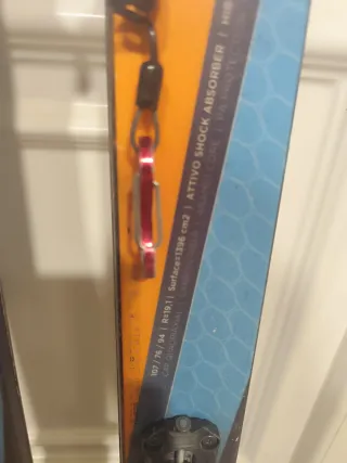 Esquís de travesía ligeros