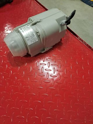 Bomba de aire SPATEC para jacuzzi