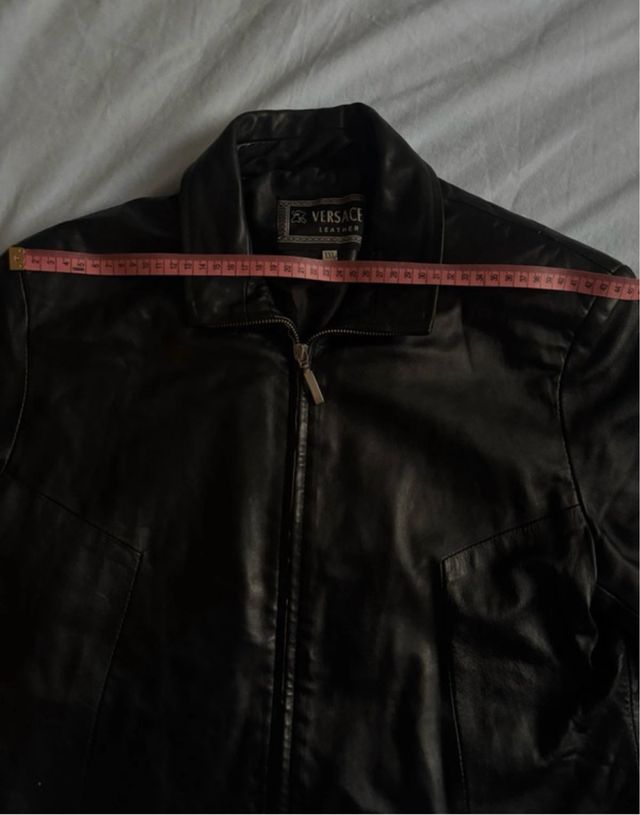 Chaqueta de Piel Versace Negra