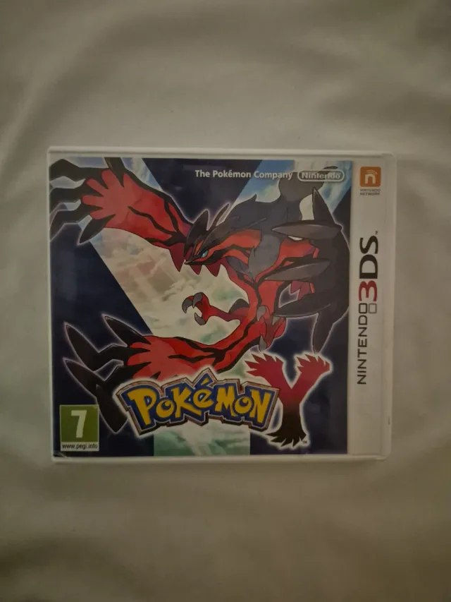 Nintendo Pokemon Y RPG 3DS