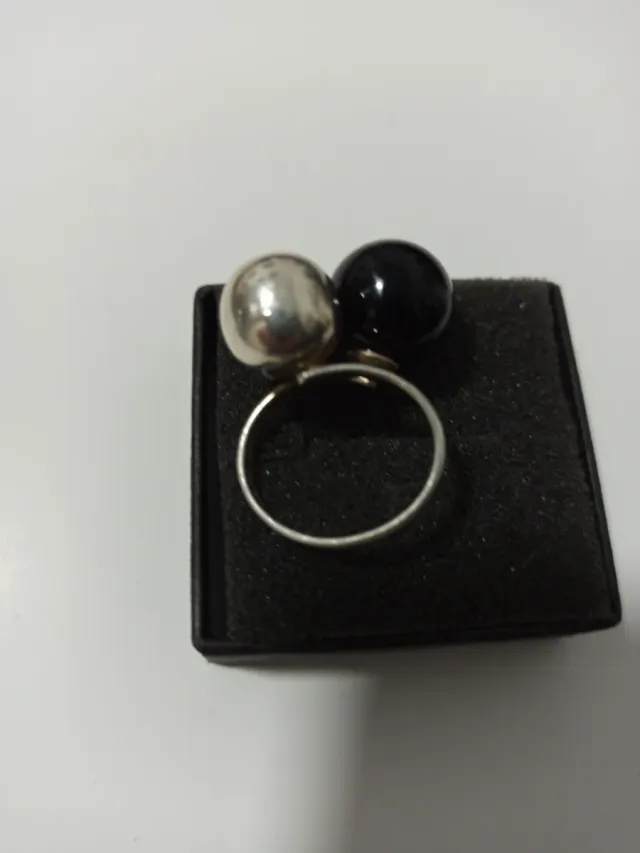 Anello in Argento 925 con due Sfere, Nero e Argento