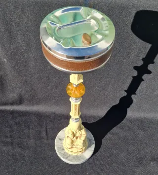 Cenicero Oriental Figura Hombre Sabio